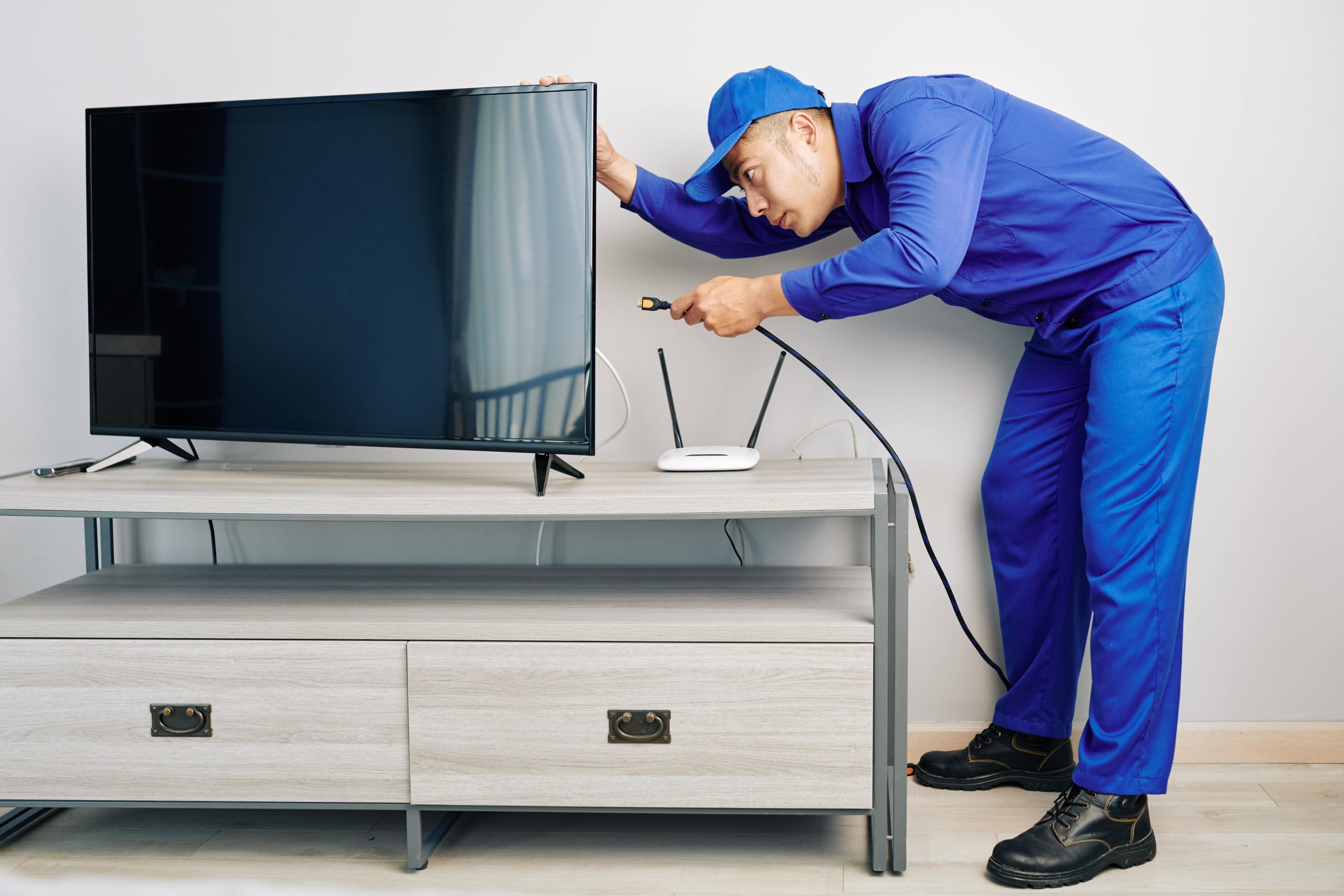 Common TV Repairs in Cape Town Homes and How We Fix Them